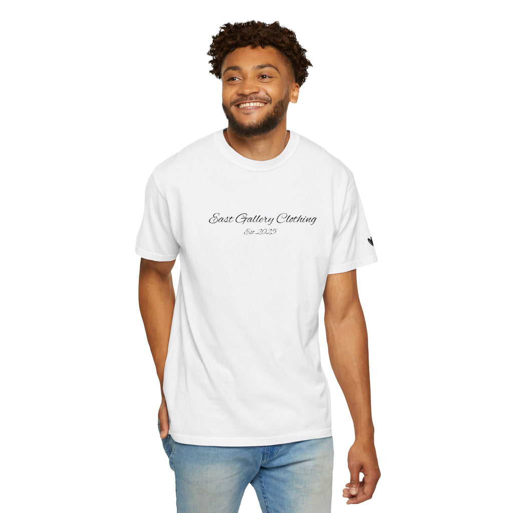 East Gallery Cursive T-shirt