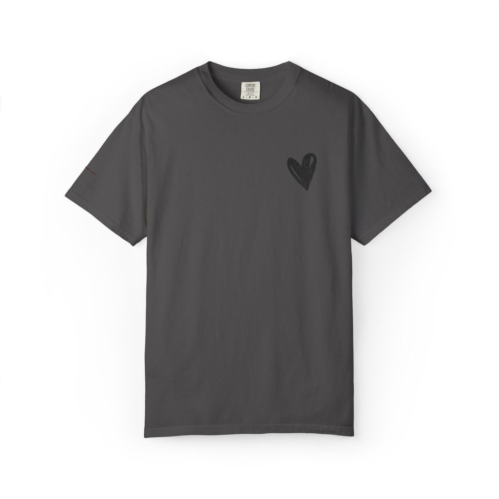 East Gallery Embroidered Heart T-shirt