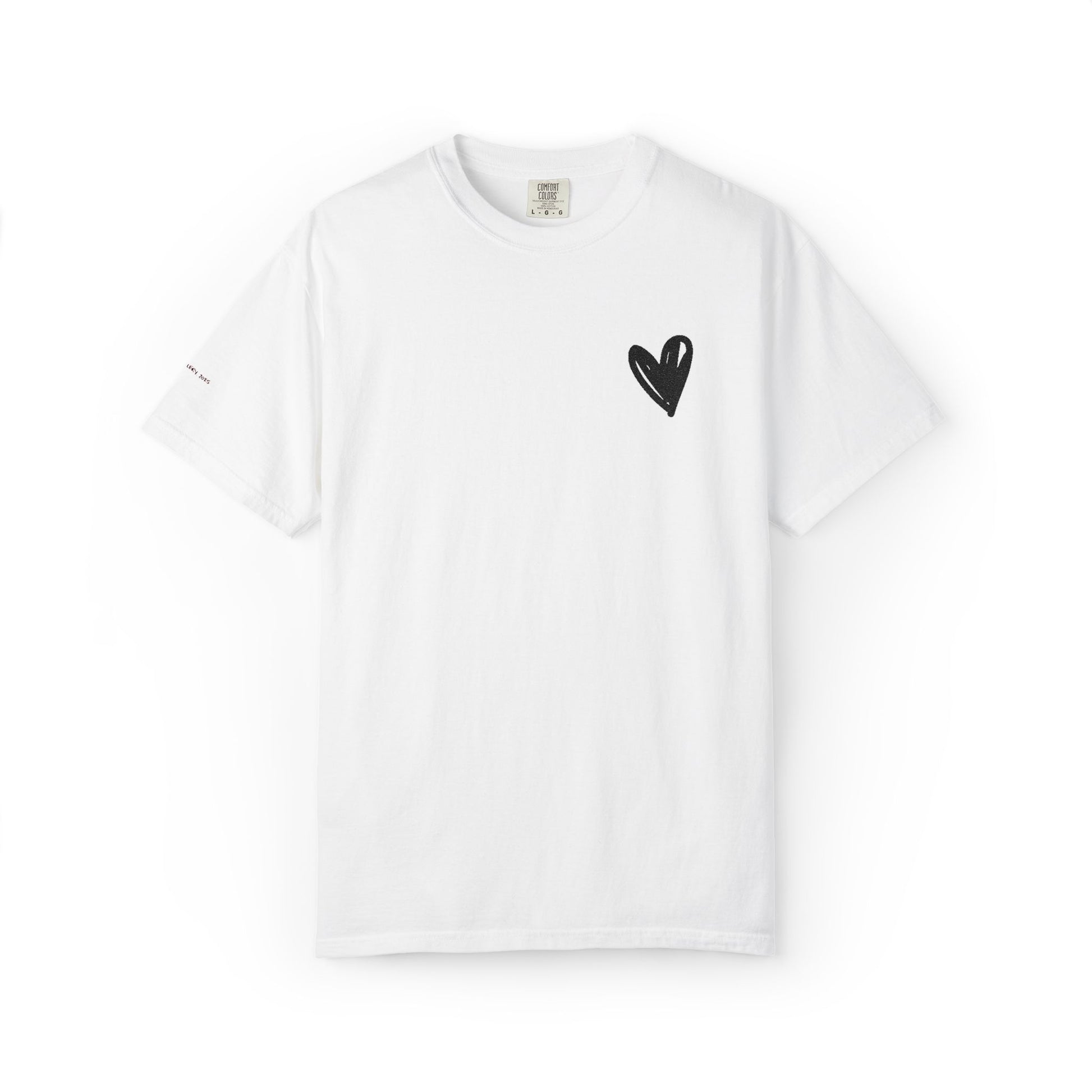 East Gallery Embroidered Heart T-shirt