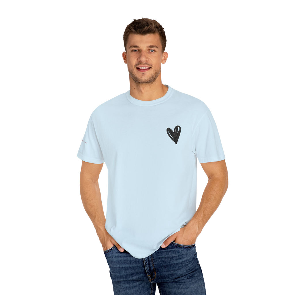 East Gallery Embroidered Heart T-shirt